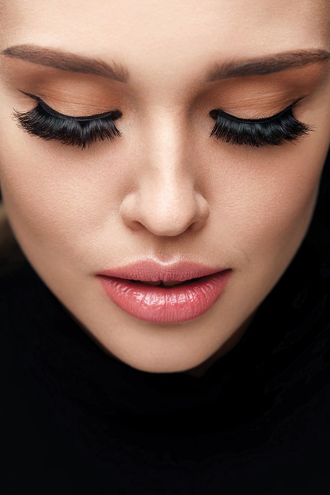 Luxurious ScalpUp False Eyelashes in various styles for dramatic and natural looks.